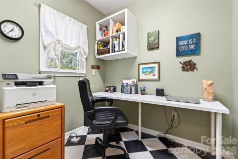 715 Laurel Avenue Black Mountain NC 28711