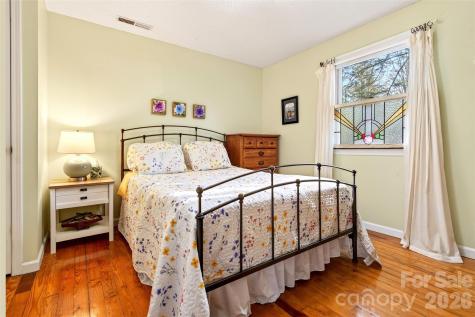 715 Laurel Avenue Black Mountain NC 28711