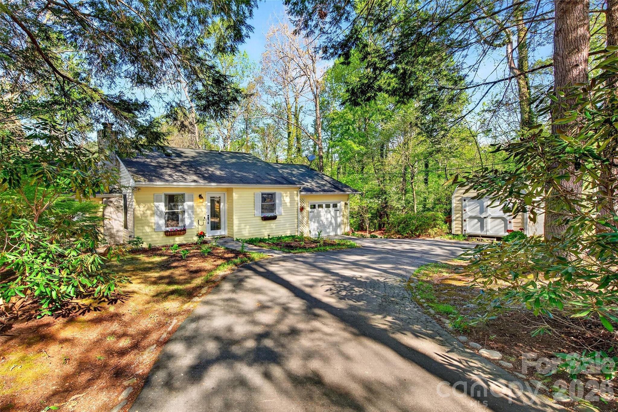 715 Laurel Avenue Black Mountain NC 28711
