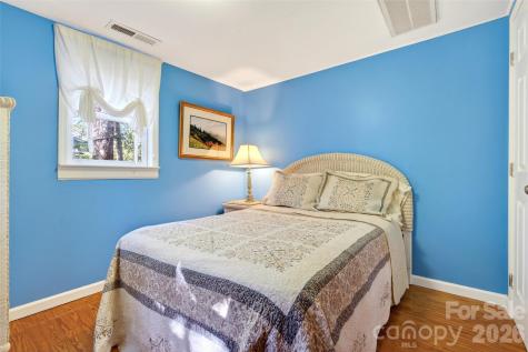 715 Laurel Avenue Black Mountain NC 28711