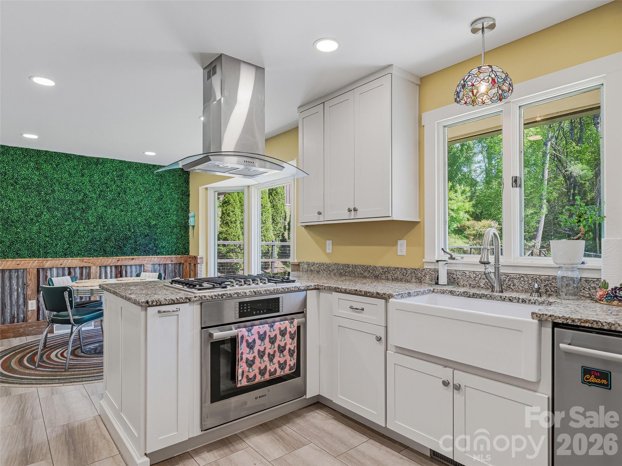 73 Redwood Street Brevard NC 28712