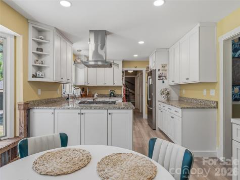 73 Redwood Street Brevard NC 28712