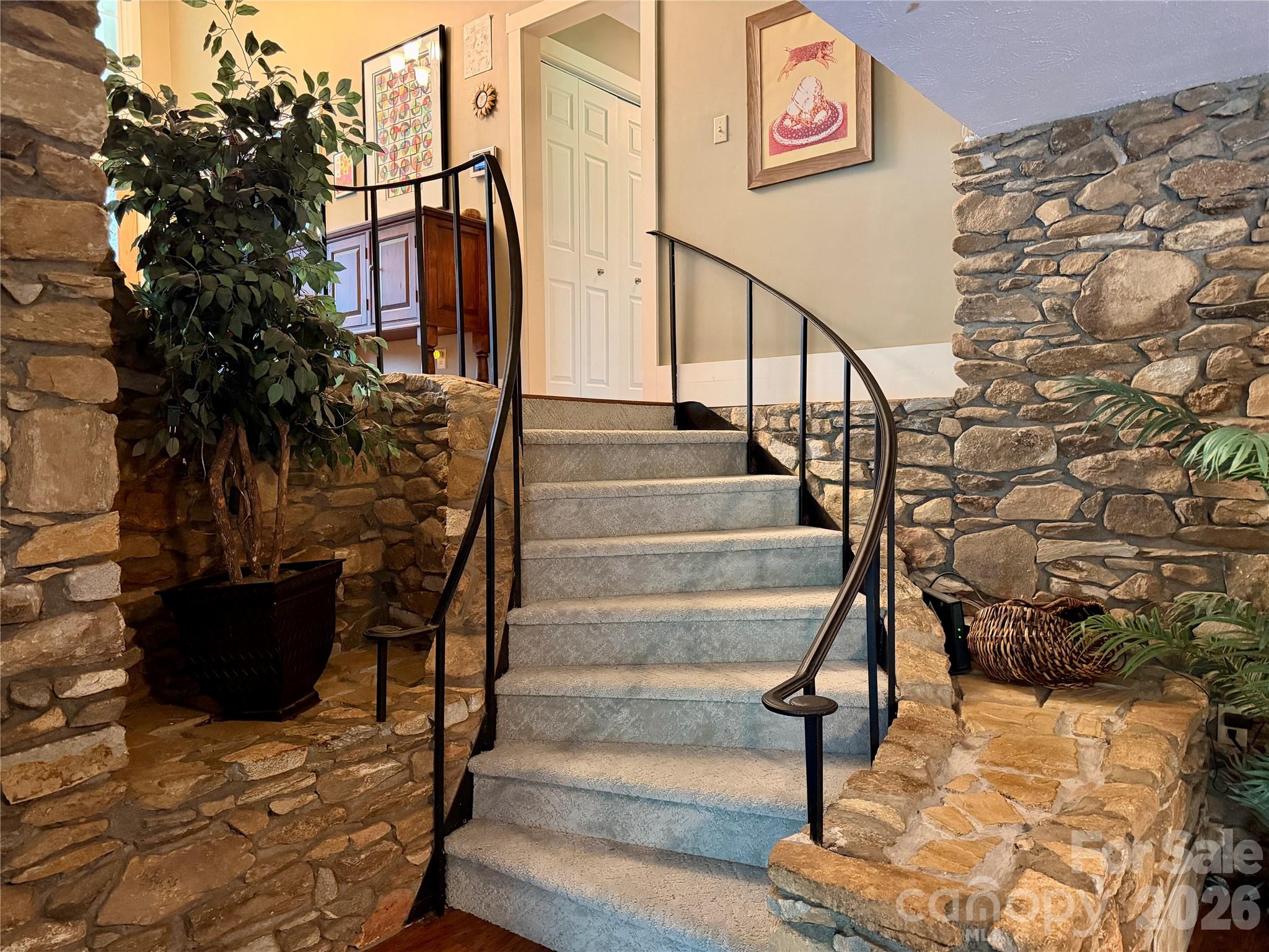 73 Redwood Street Brevard NC 28712