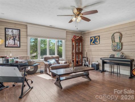 73 Redwood Street Brevard NC 28712