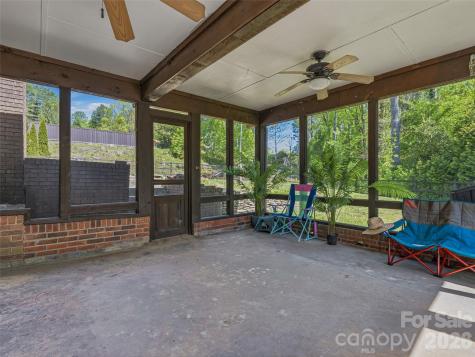 73 Redwood Street Brevard NC 28712