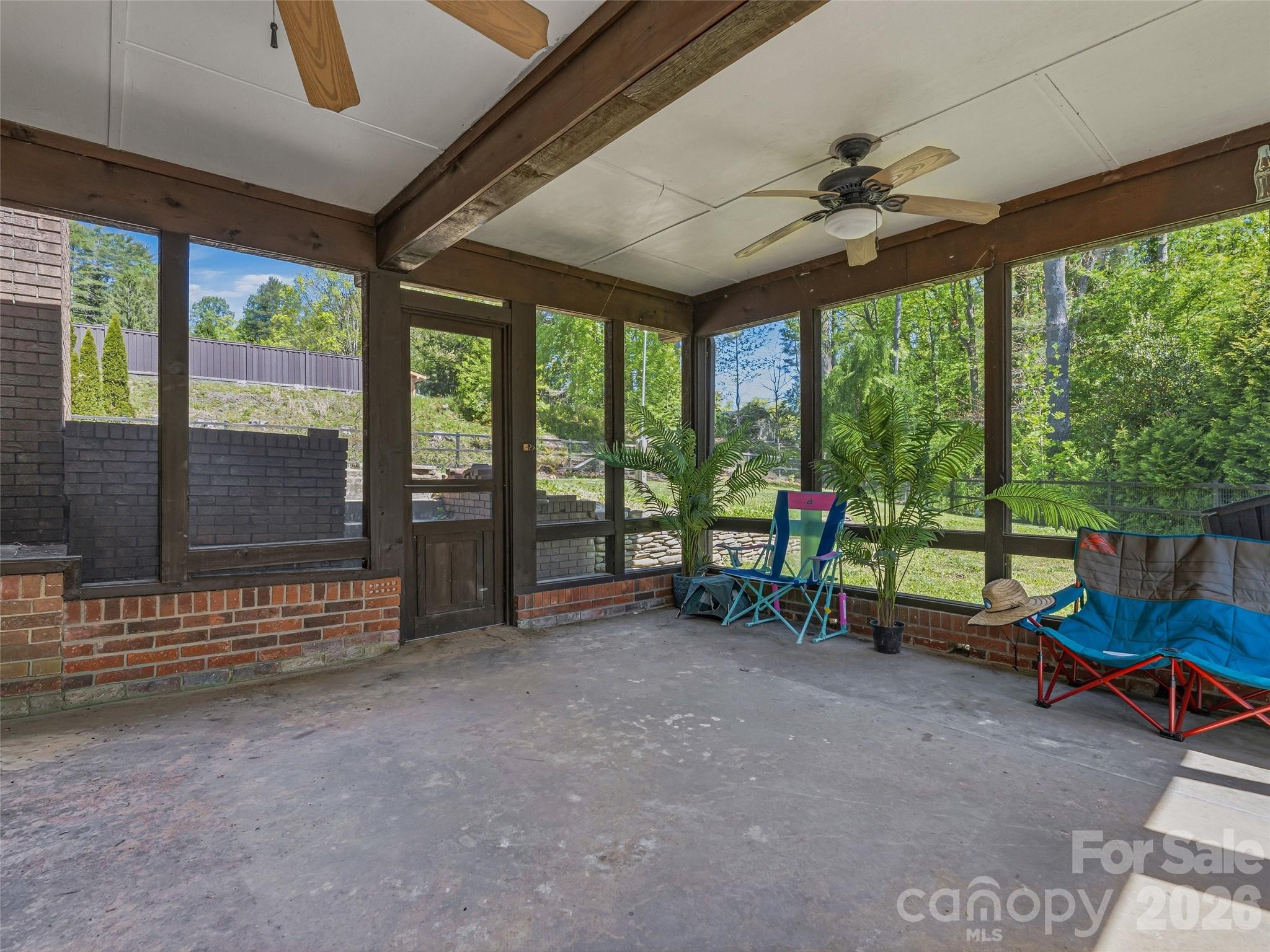 73 Redwood Street Brevard NC 28712