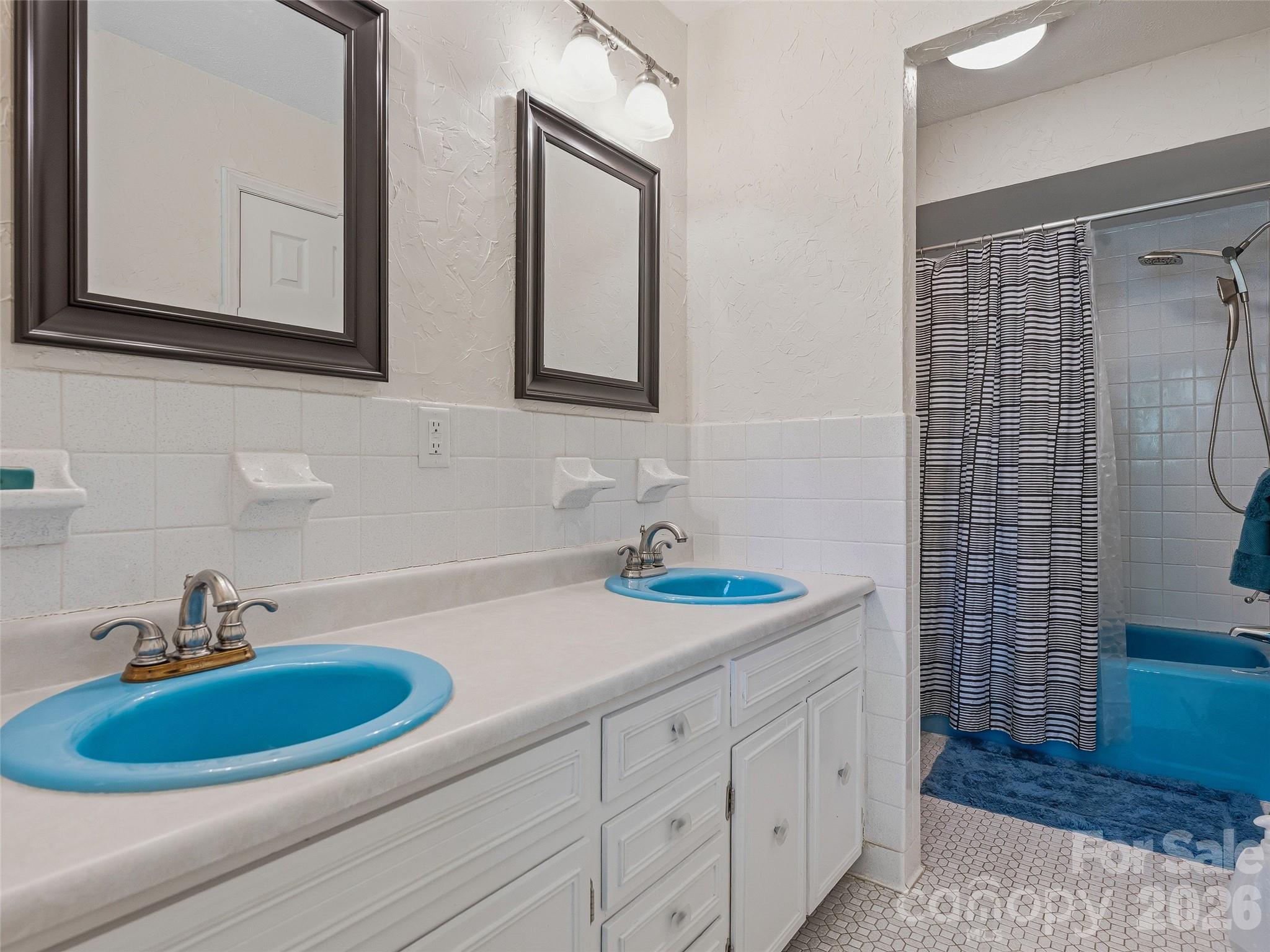 73 Redwood Street Brevard NC 28712