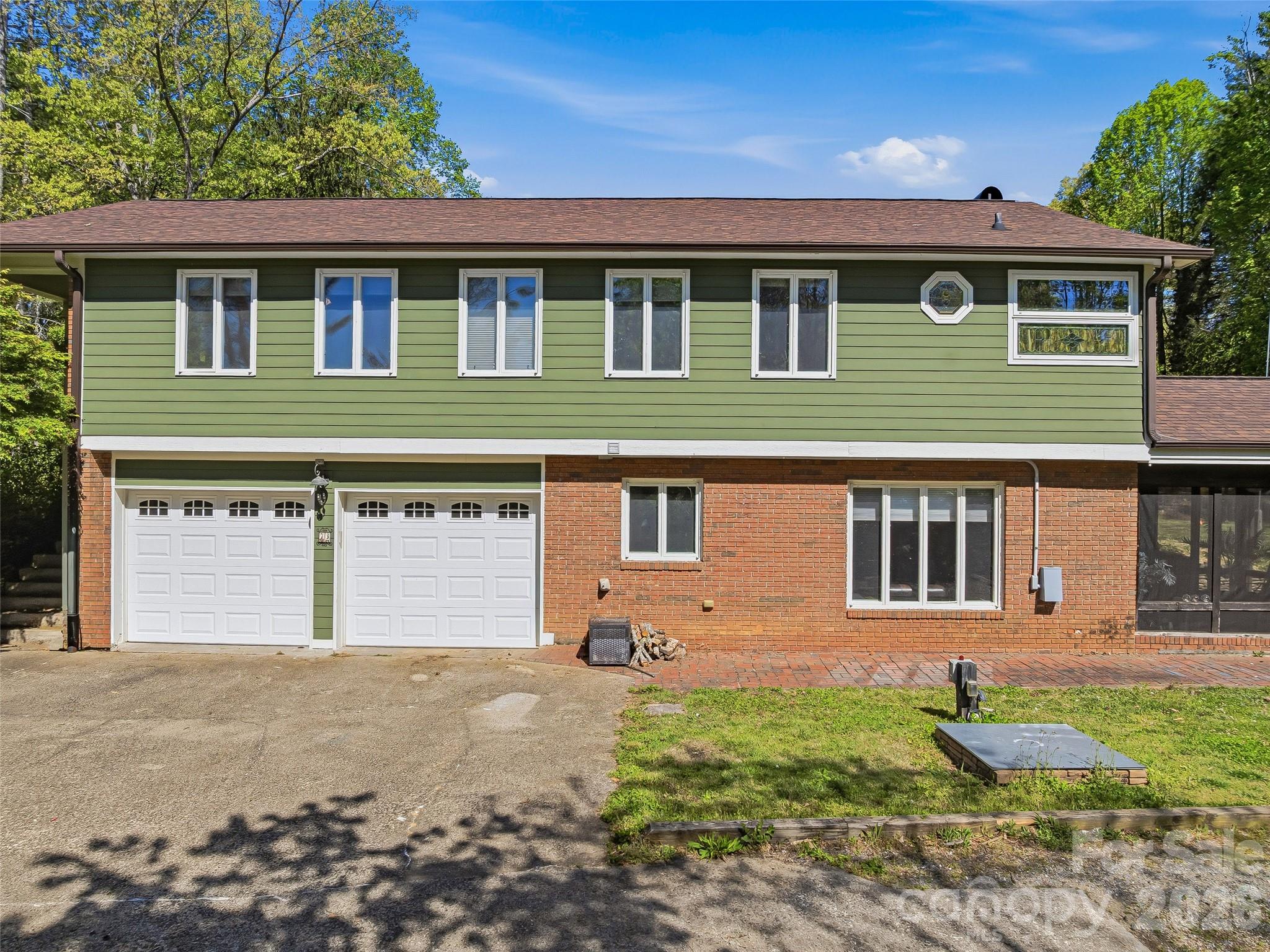 73 Redwood Street Brevard NC 28712