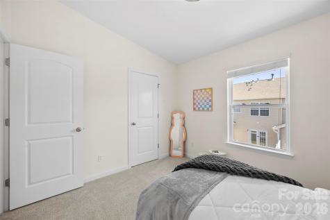12764 Persimmon Tree Drive Charlotte NC 28273