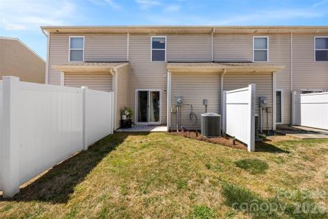 12764 Persimmon Tree Drive Charlotte NC 28273