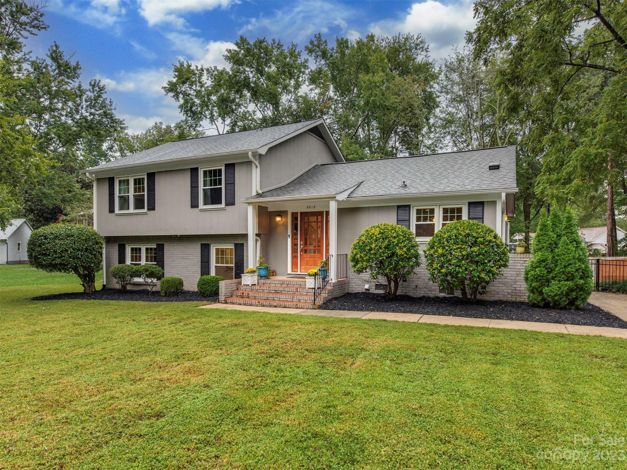3819 Dunlanwood Circle Charlotte NC 28226