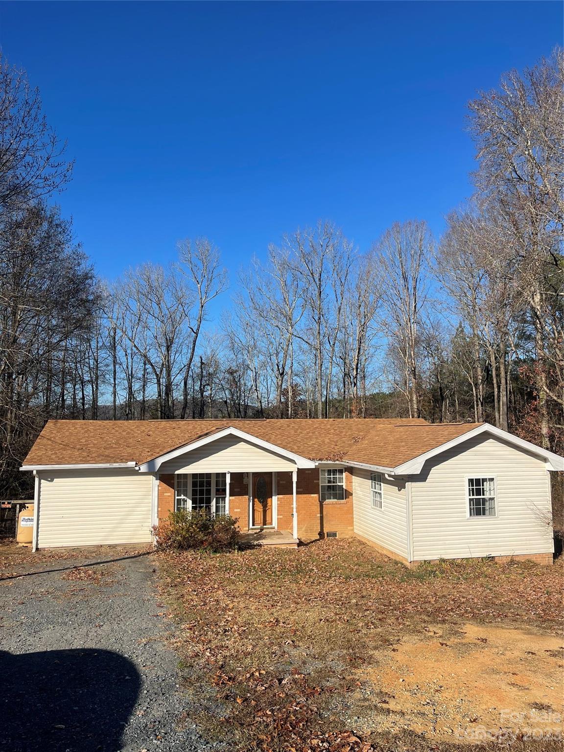 3911 River Road Troy NC 27371