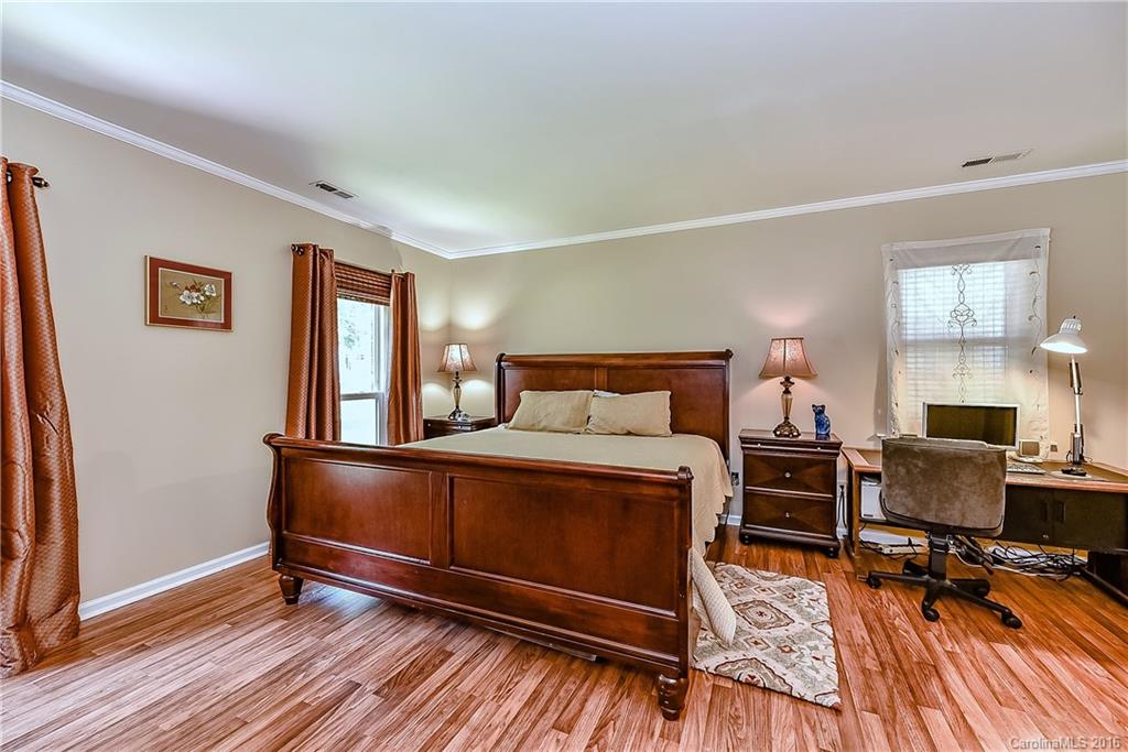 8330 Golf Ridge Drive Charlotte NC 28277