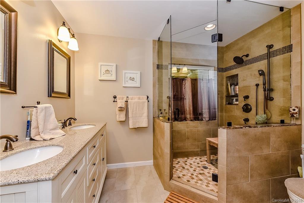 8330 Golf Ridge Drive Charlotte NC 28277