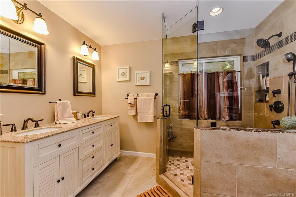 8330 Golf Ridge Drive Charlotte NC 28277
