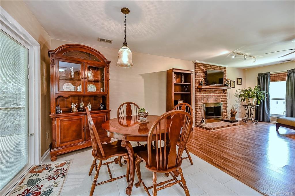 8330 Golf Ridge Drive Charlotte NC 28277