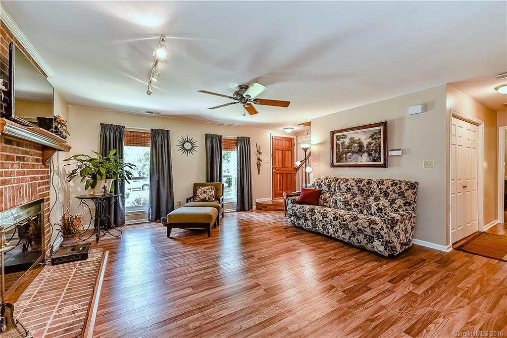 8330 Golf Ridge Drive Charlotte NC 28277
