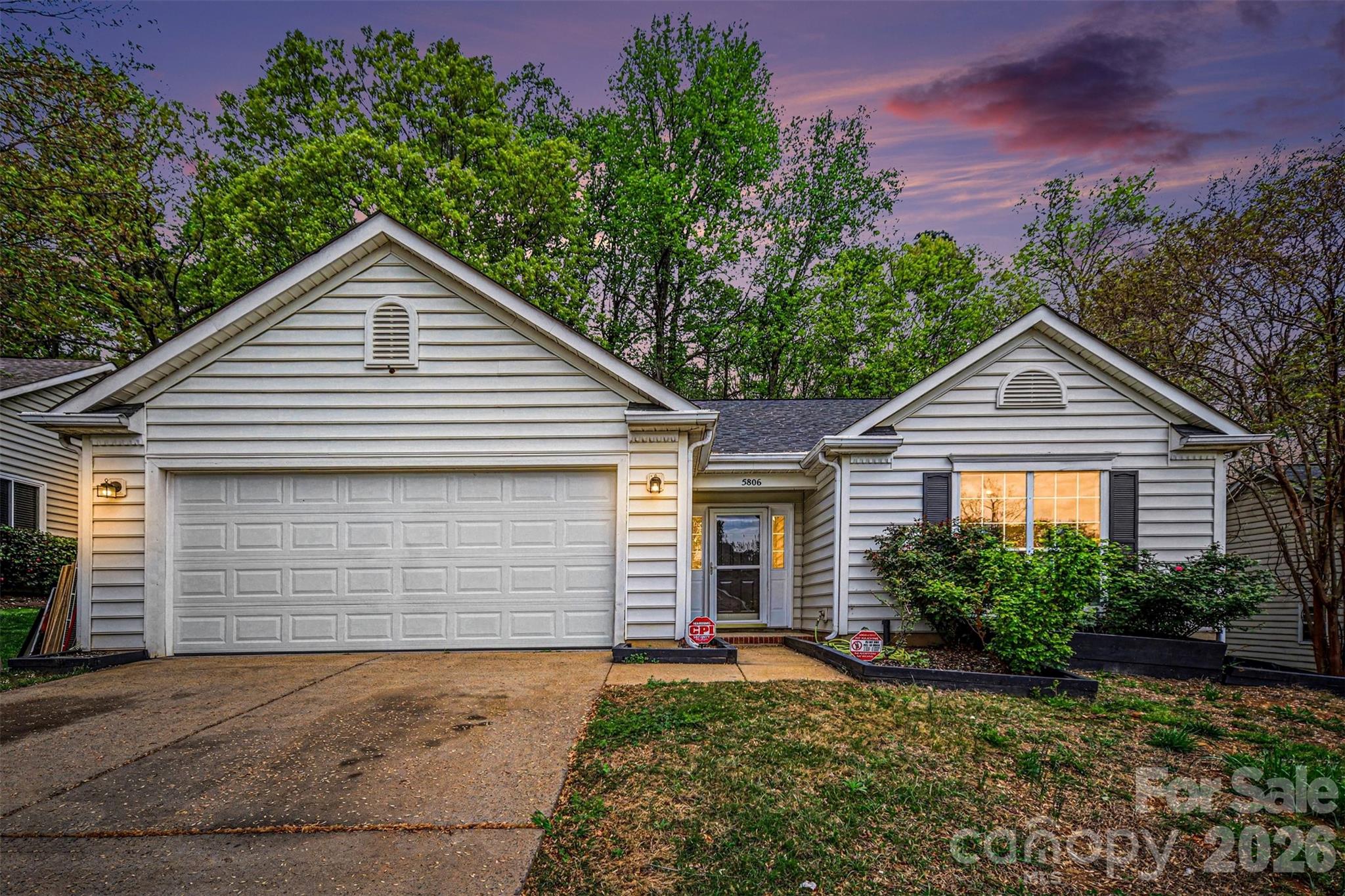 5806 Pennycross Lane Charlotte NC 28216