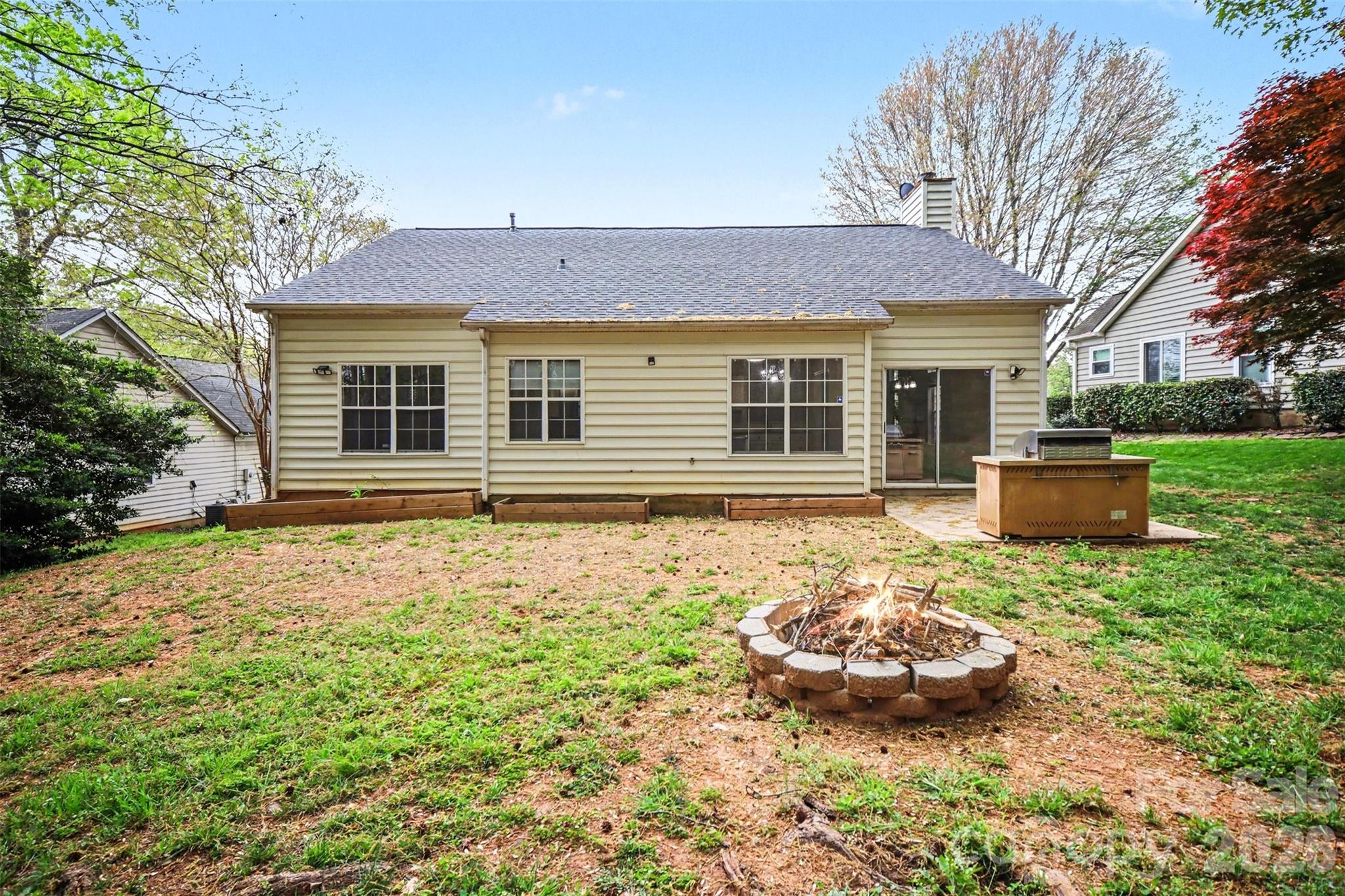 5806 Pennycross Lane Charlotte NC 28216