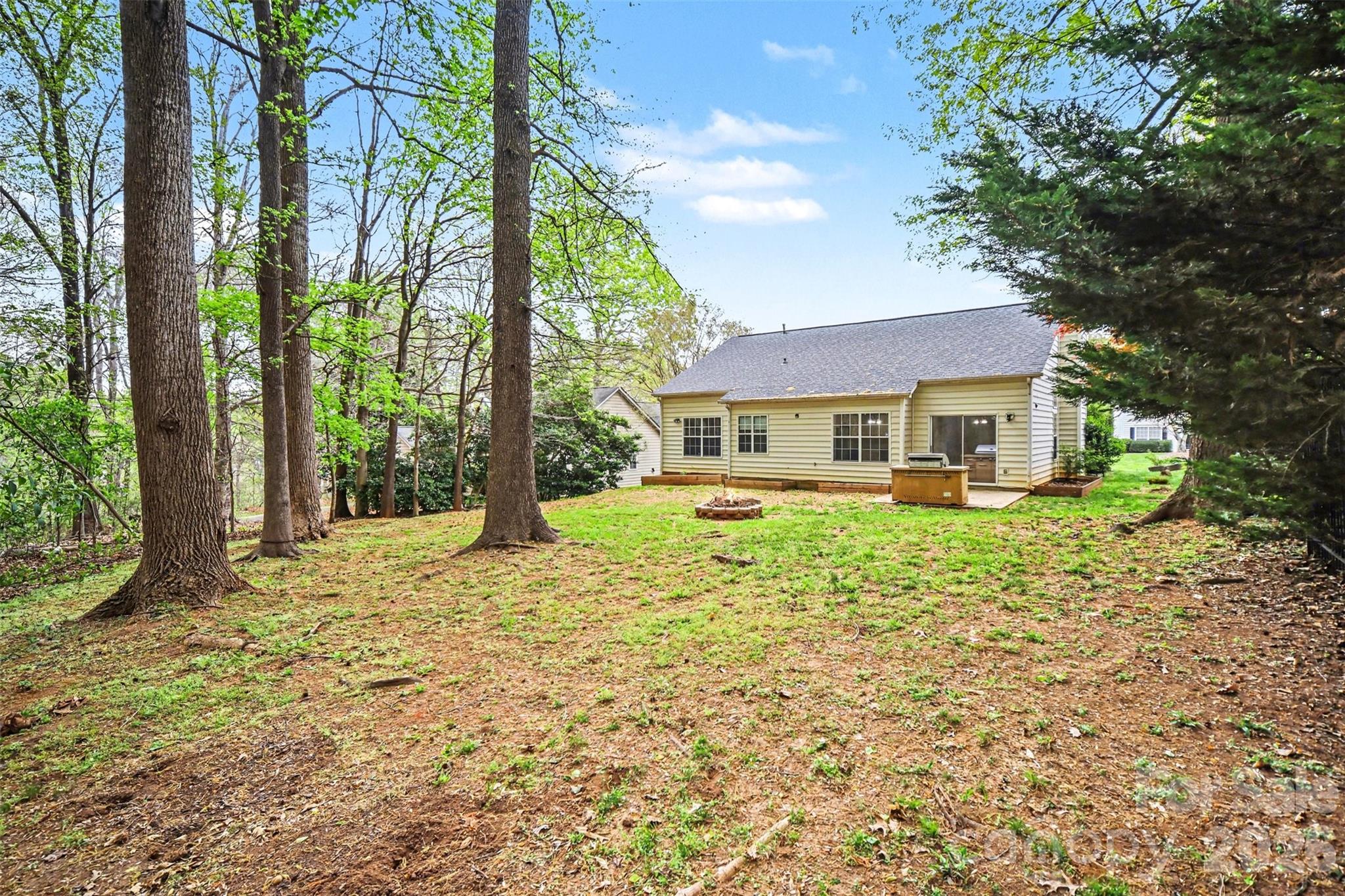 5806 Pennycross Lane Charlotte NC 28216