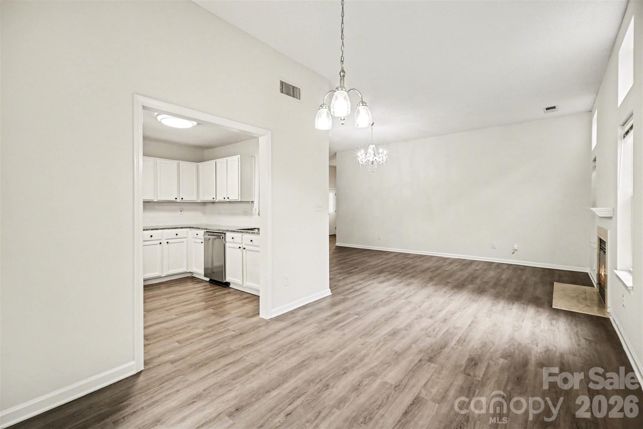 5806 Pennycross Lane Charlotte NC 28216