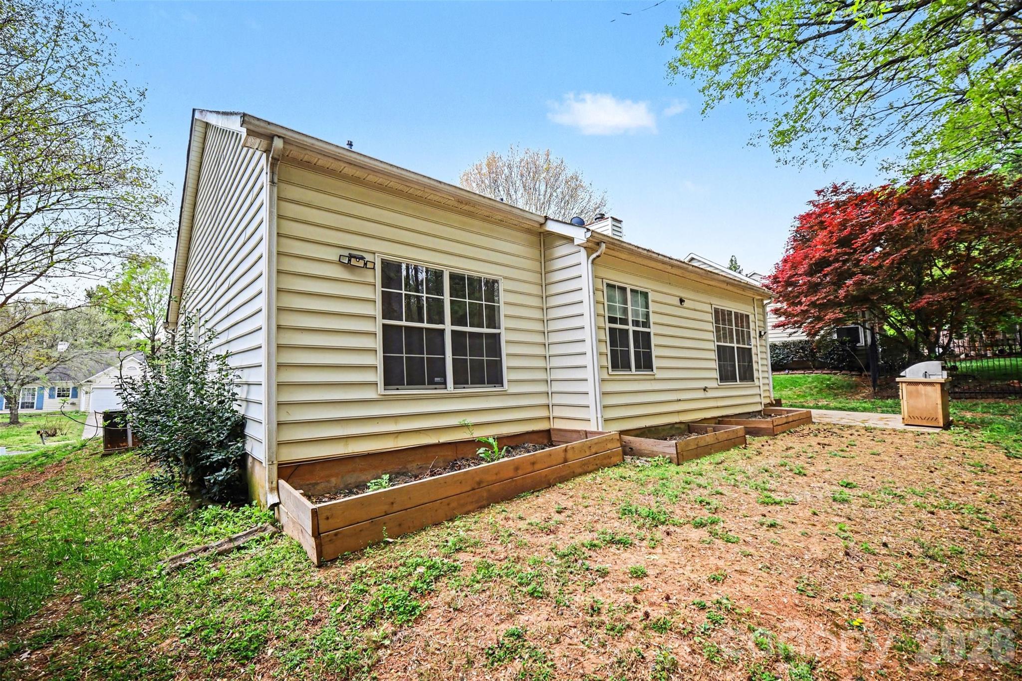 5806 Pennycross Lane Charlotte NC 28216