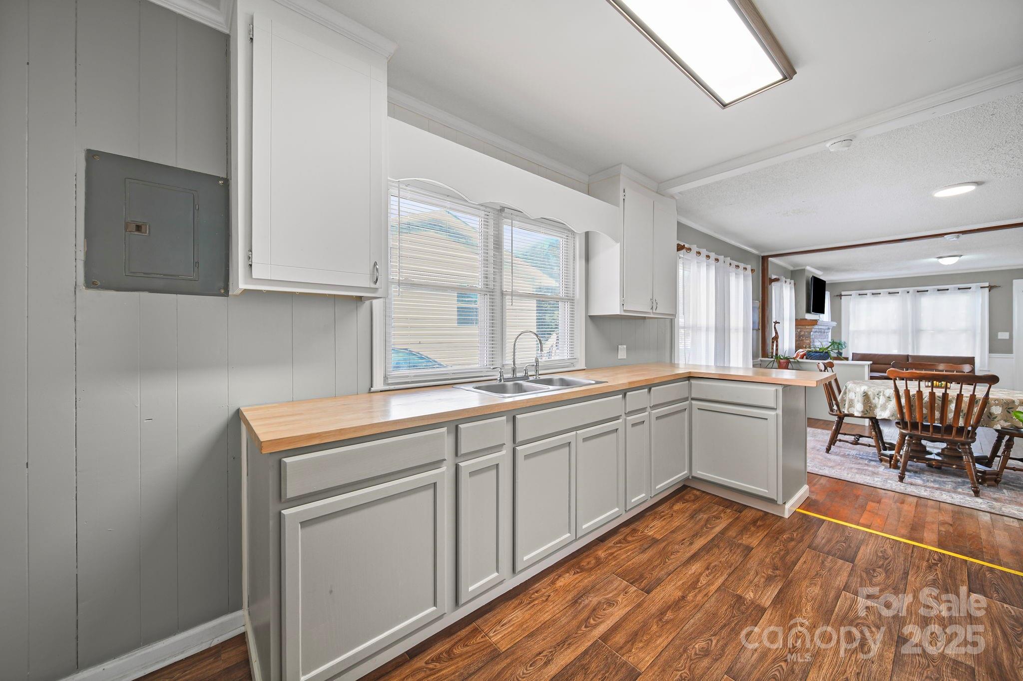 128 Harwood Street Albemarle NC 28001