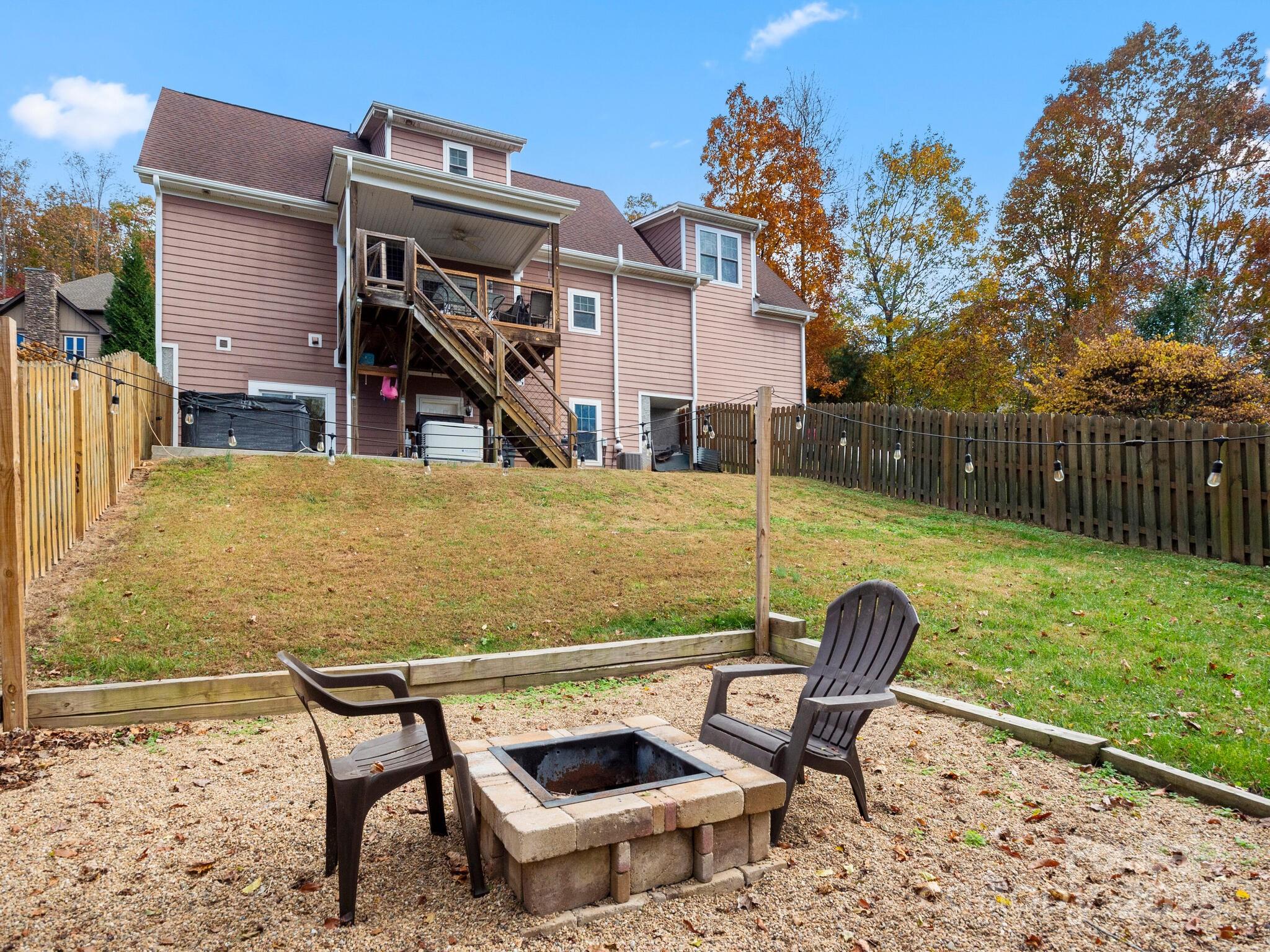 39 Sunnie Rae Lane Candler NC 28715