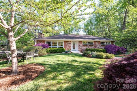 24 Woodcrest Road Asheville NC 28804