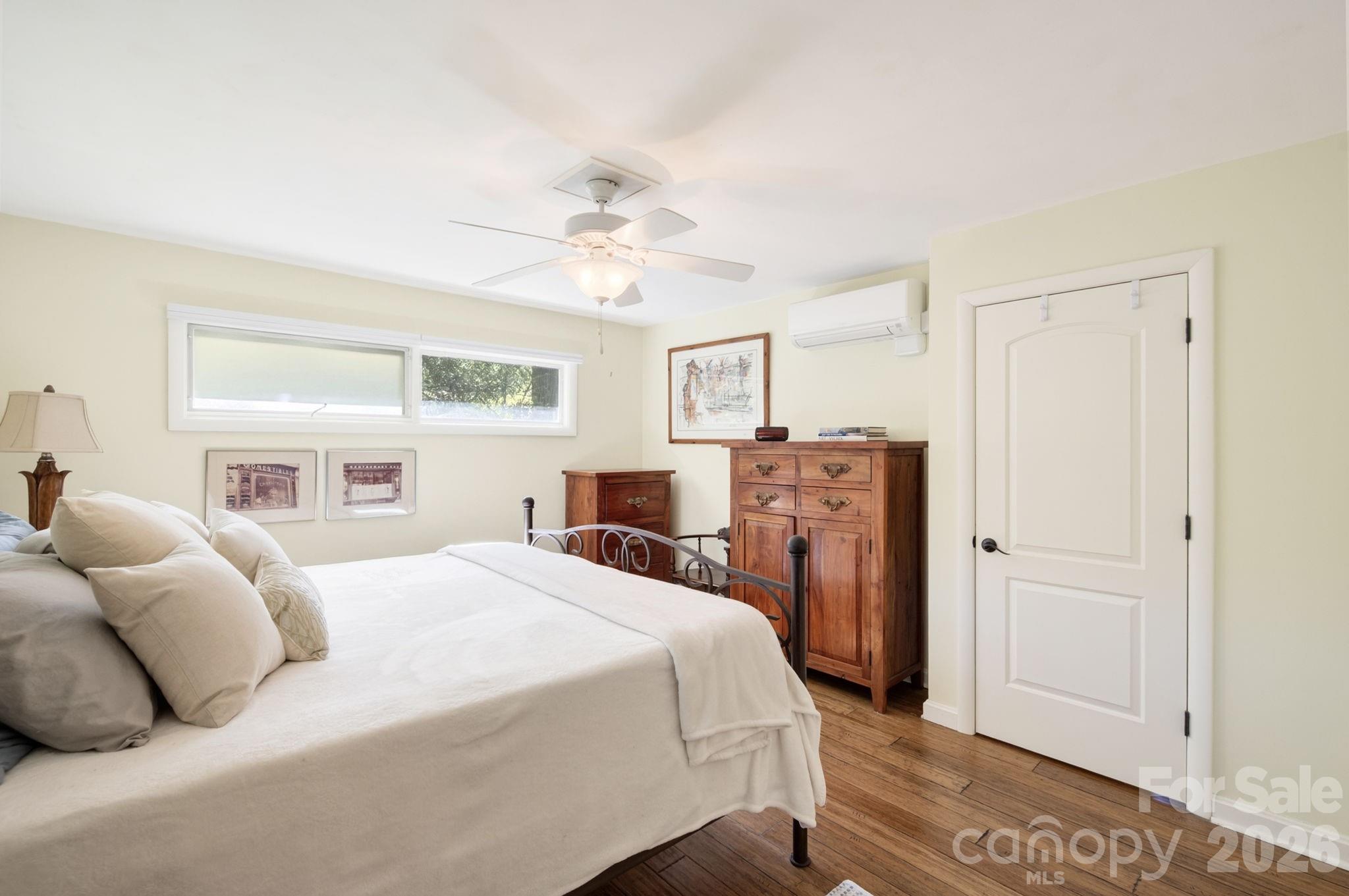 24 Woodcrest Road Asheville NC 28804