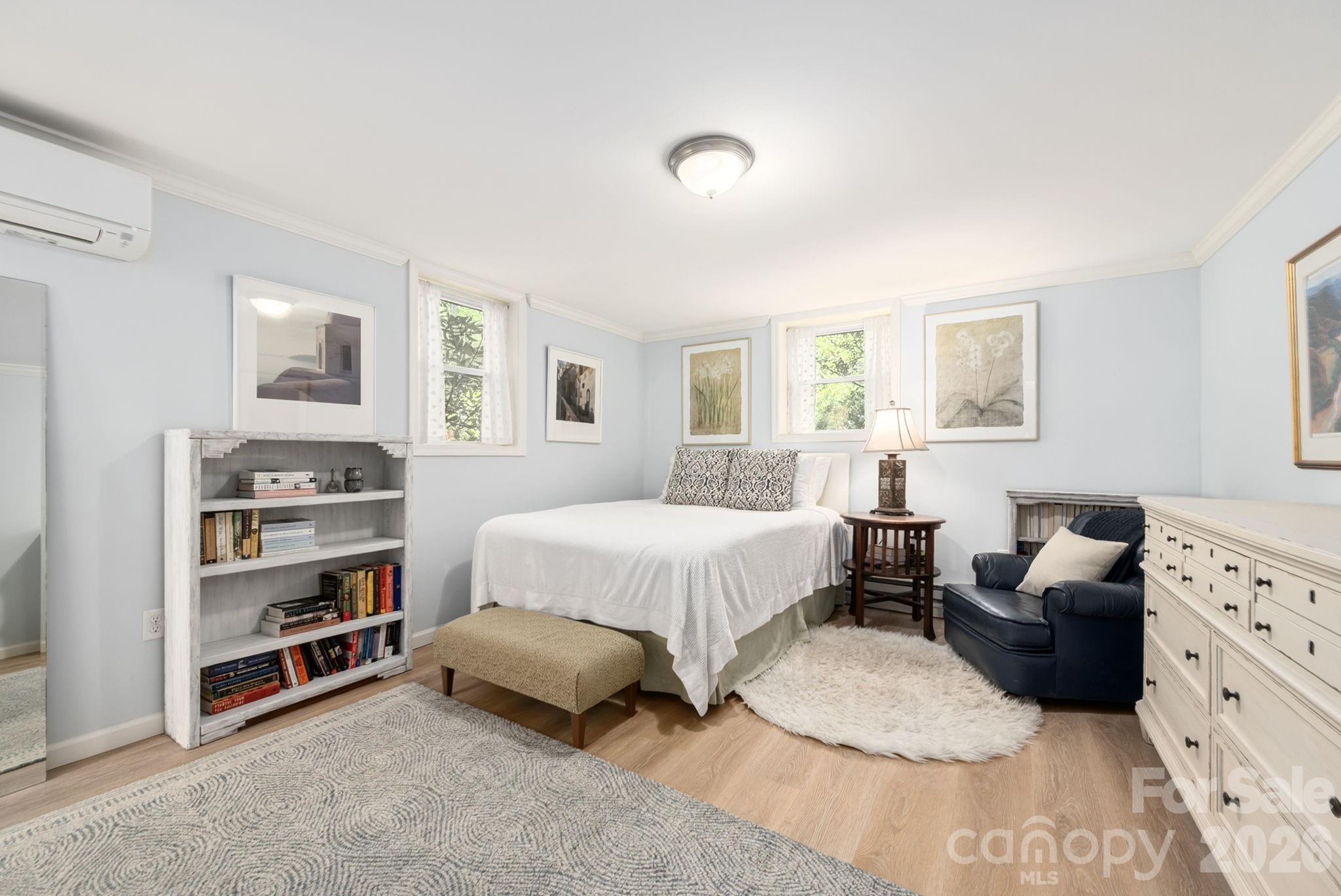 24 Woodcrest Road Asheville NC 28804