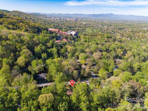 24 Woodcrest Road Asheville NC 28804
