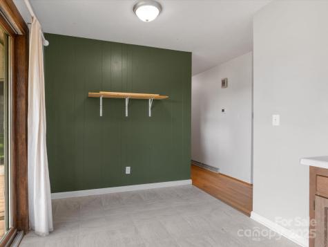 21 Cedar Hill Circle Asheville NC 28806