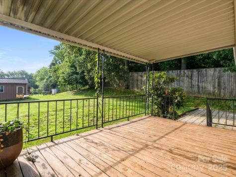 21 Cedar Hill Circle Asheville NC 28806