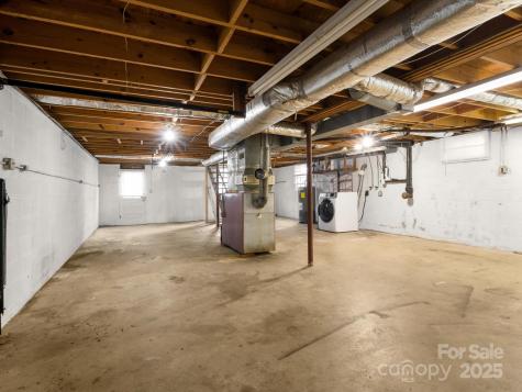 21 Cedar Hill Circle Asheville NC 28806