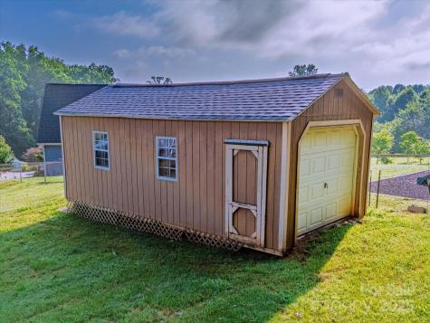 21 Cedar Hill Circle Asheville NC 28806