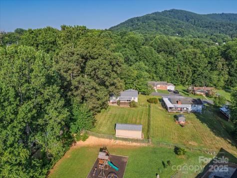 21 Cedar Hill Circle Asheville NC 28806