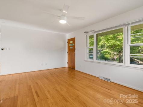21 Cedar Hill Circle Asheville NC 28806