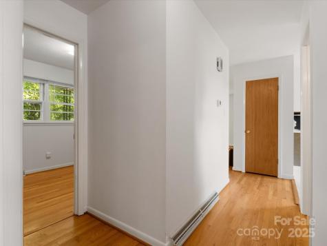 21 Cedar Hill Circle Asheville NC 28806