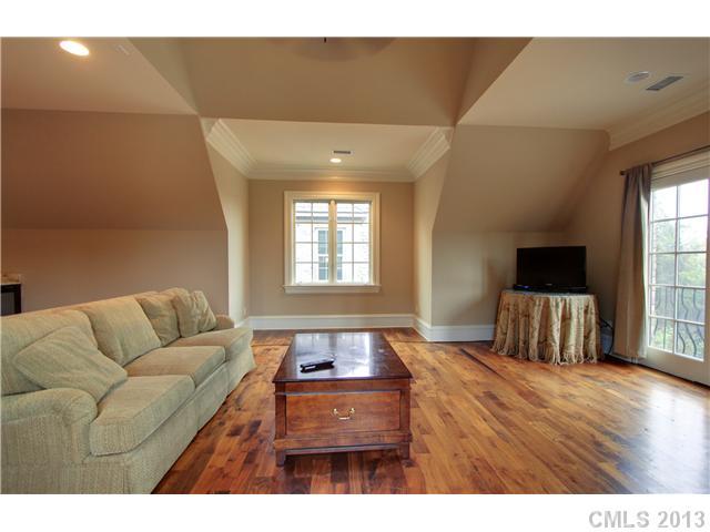 7140 Old Providence Road Charlotte NC 28226