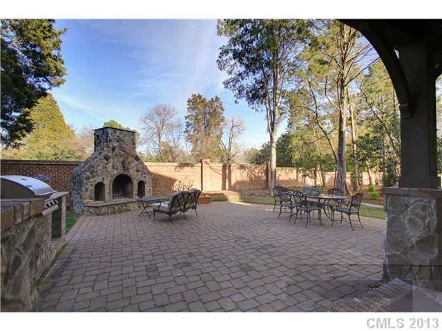 7140 Old Providence Road Charlotte NC 28226