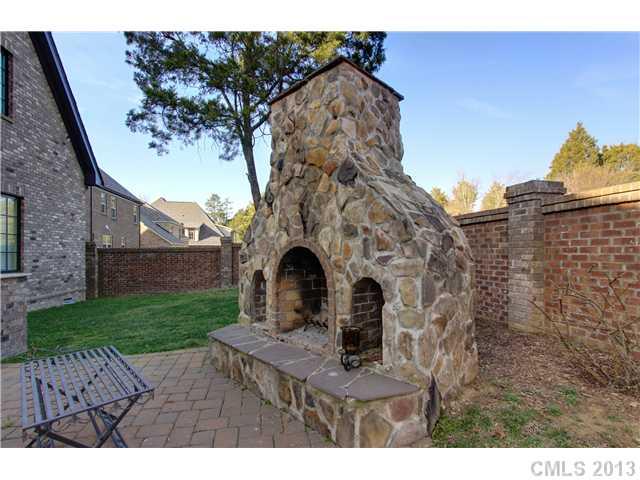 7140 Old Providence Road Charlotte NC 28226