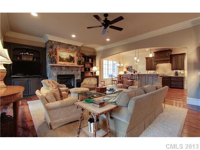 7140 Old Providence Road Charlotte NC 28226