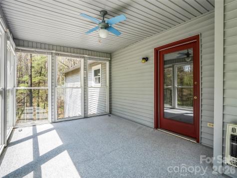 525 Maren Court Hendersonville NC 28739