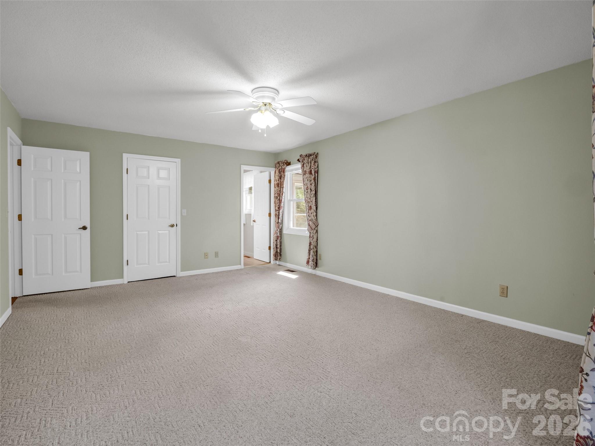 525 Maren Court Hendersonville NC 28739