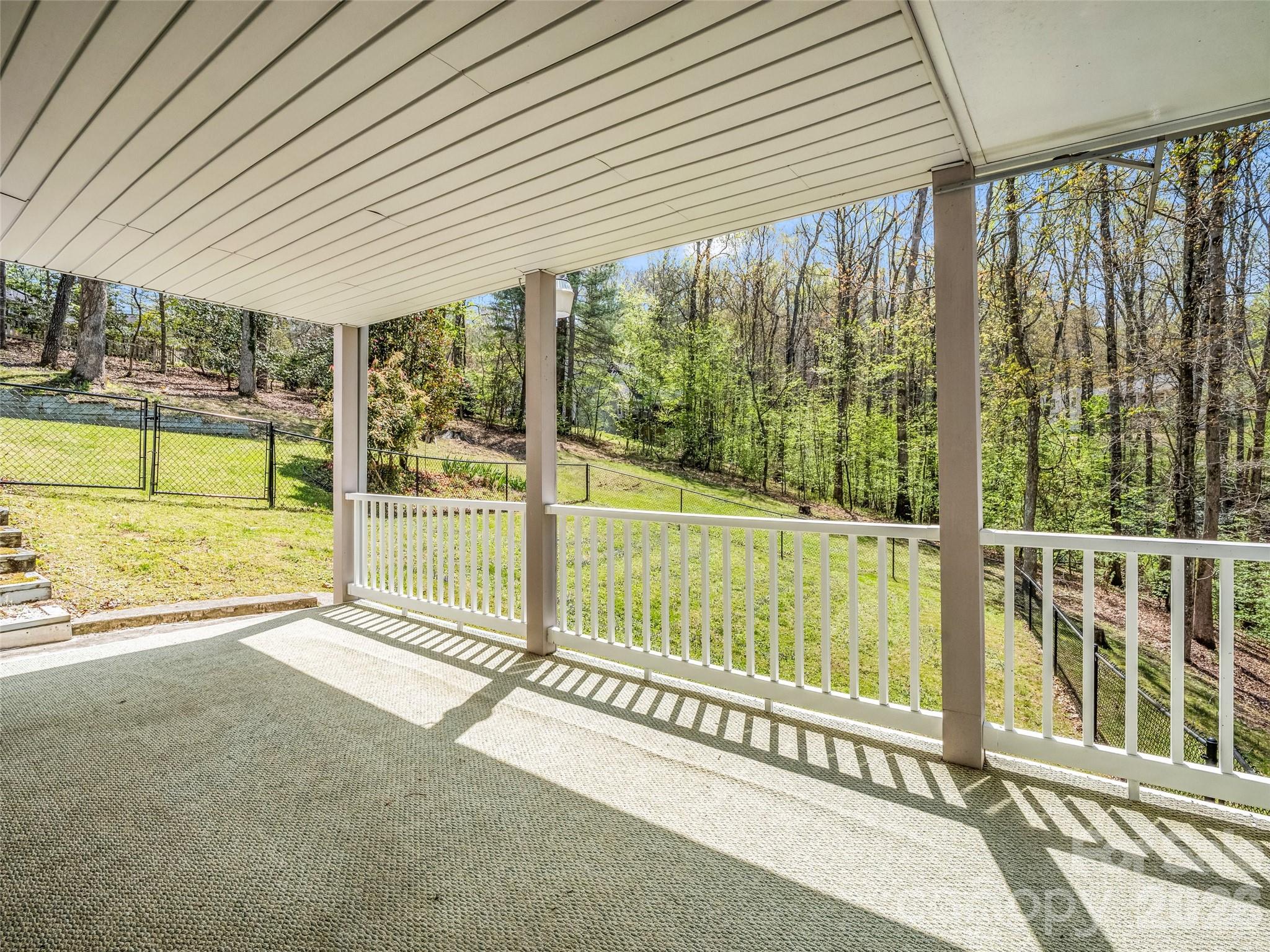 525 Maren Court Hendersonville NC 28739