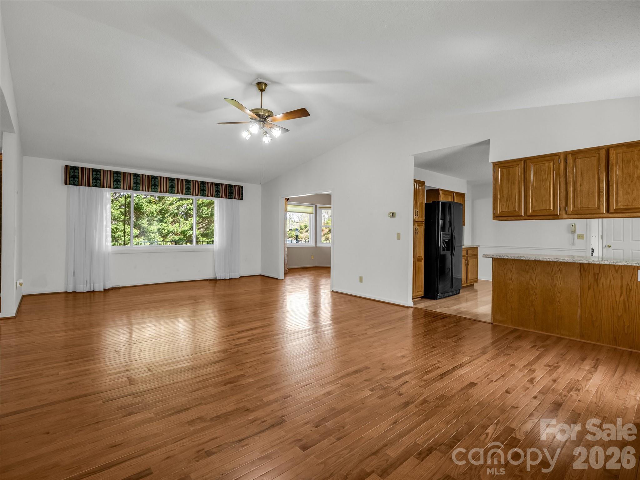 525 Maren Court Hendersonville NC 28739