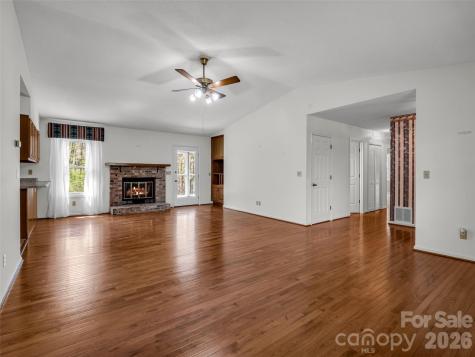 525 Maren Court Hendersonville NC 28739