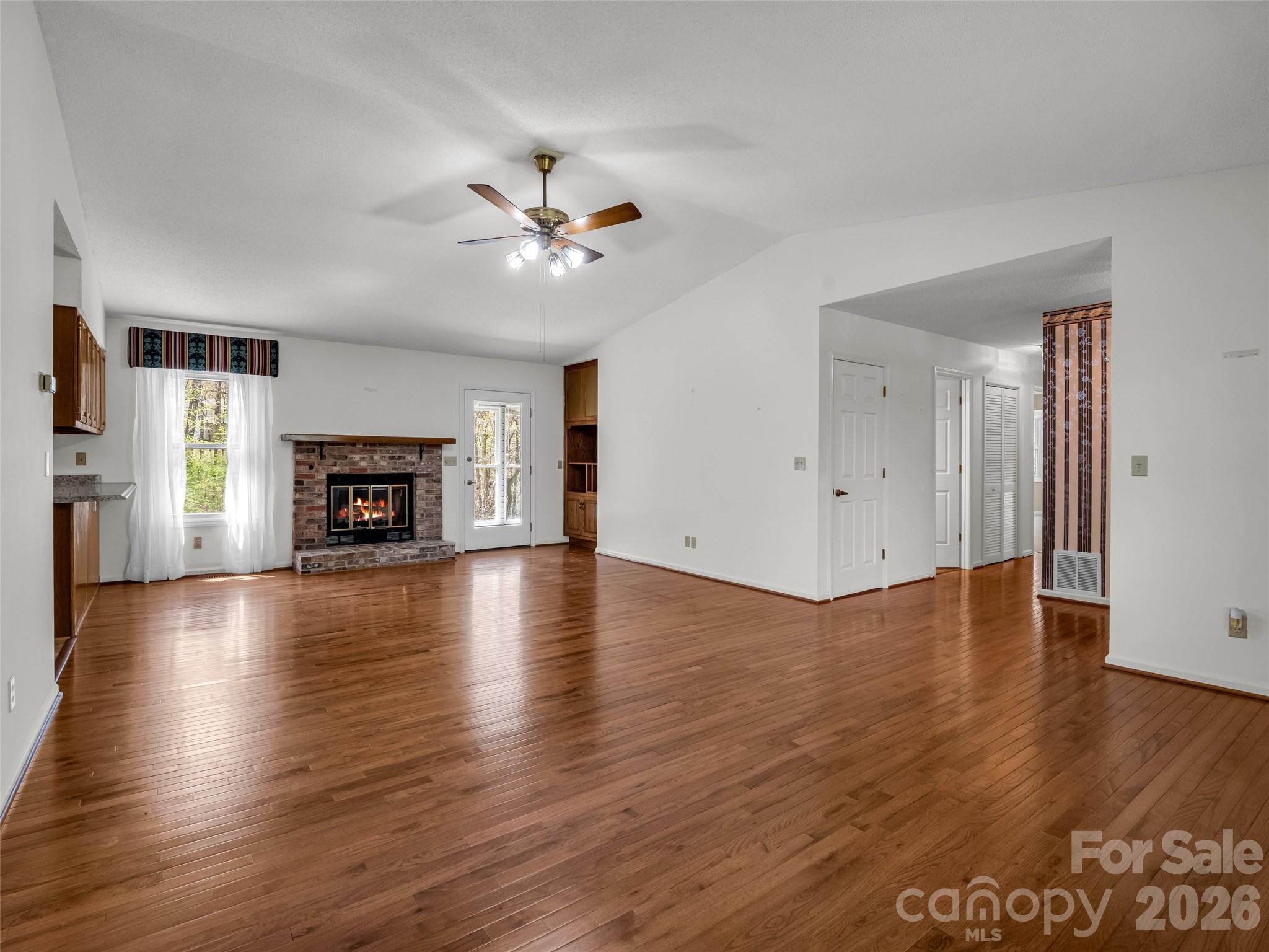 525 Maren Court Hendersonville NC 28739