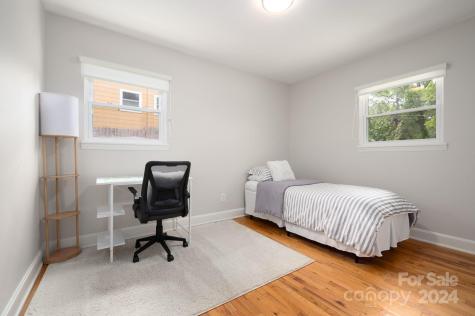 27 Melody Lane Asheville NC 28803